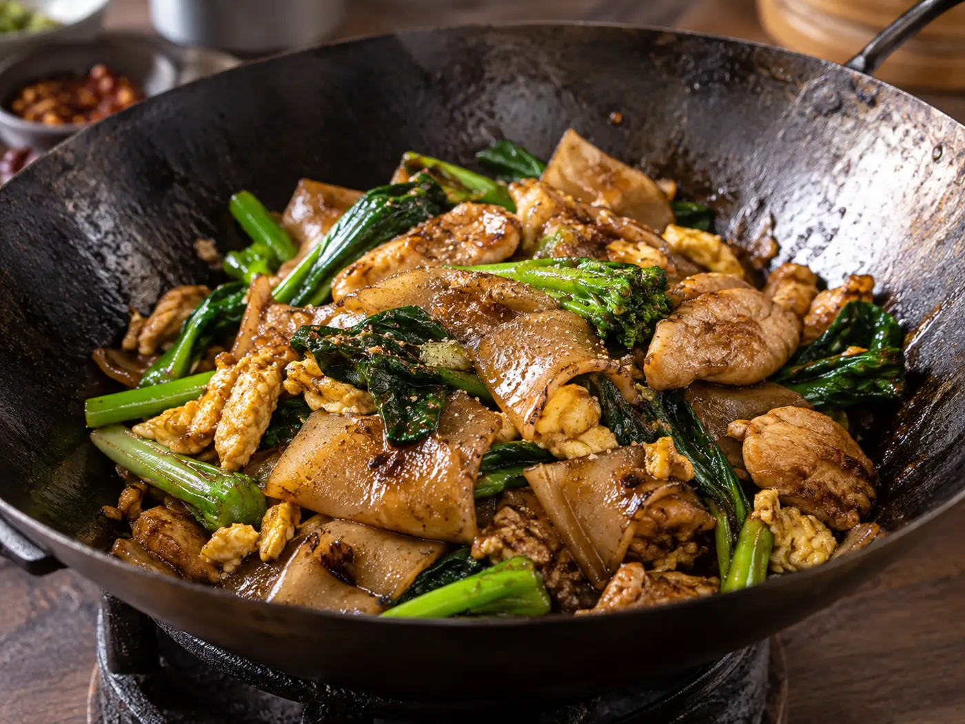 Pad see ew de pollo